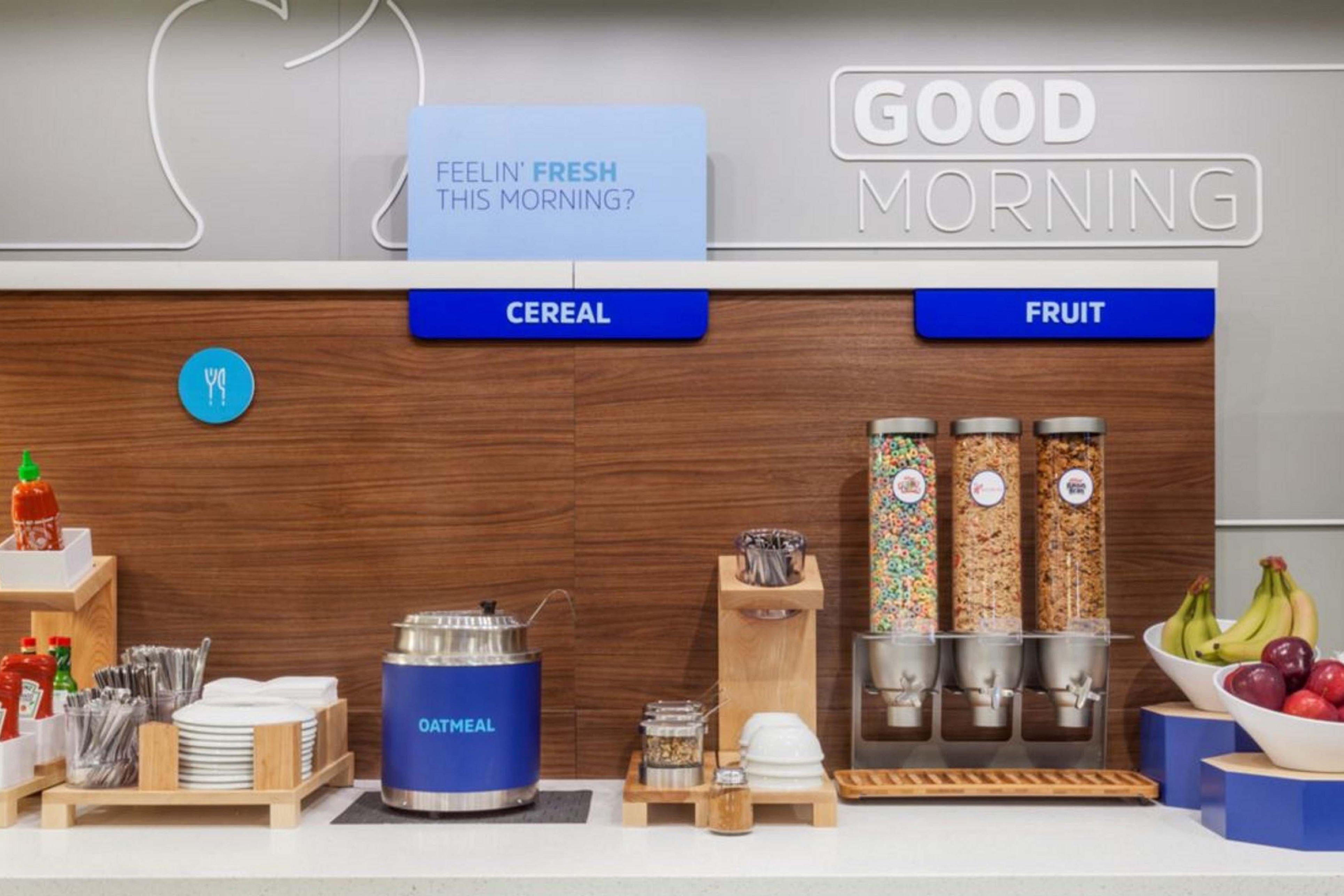 Holiday Inn Express & Suites Butler By Ihg Extérieur photo